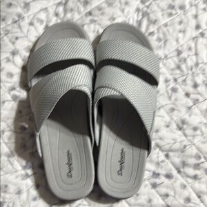 Dearfoams Dearfoams Gray Comfort Sandals 10